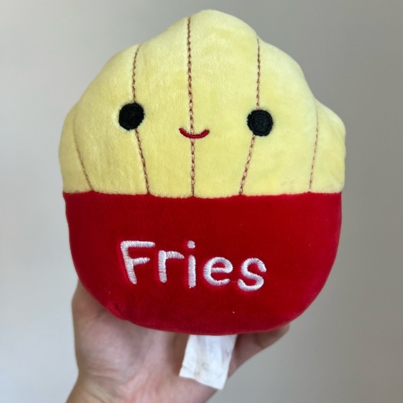 Squishmallow Fries (5 inch) - Picture 1 of 3